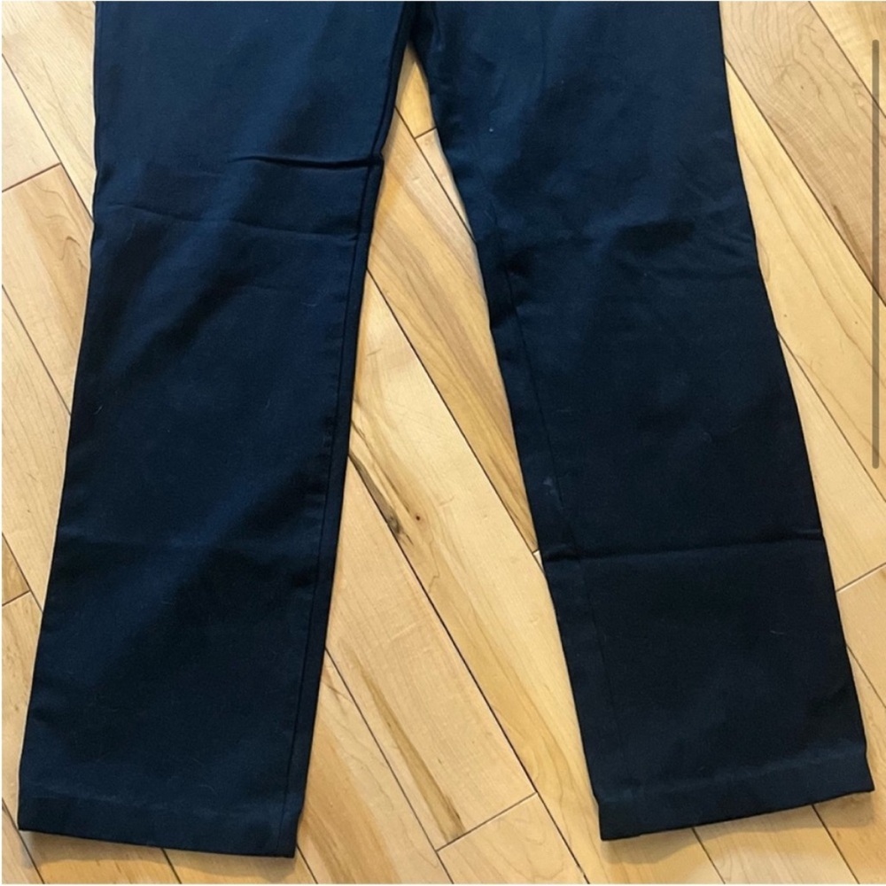 St. John Sport Classic Black Pants Jeans style size ten (10) - Picture 3 of 8